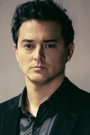 Joaquín Ortega backdrop