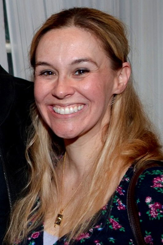 Kerri Hellmuth backdrop