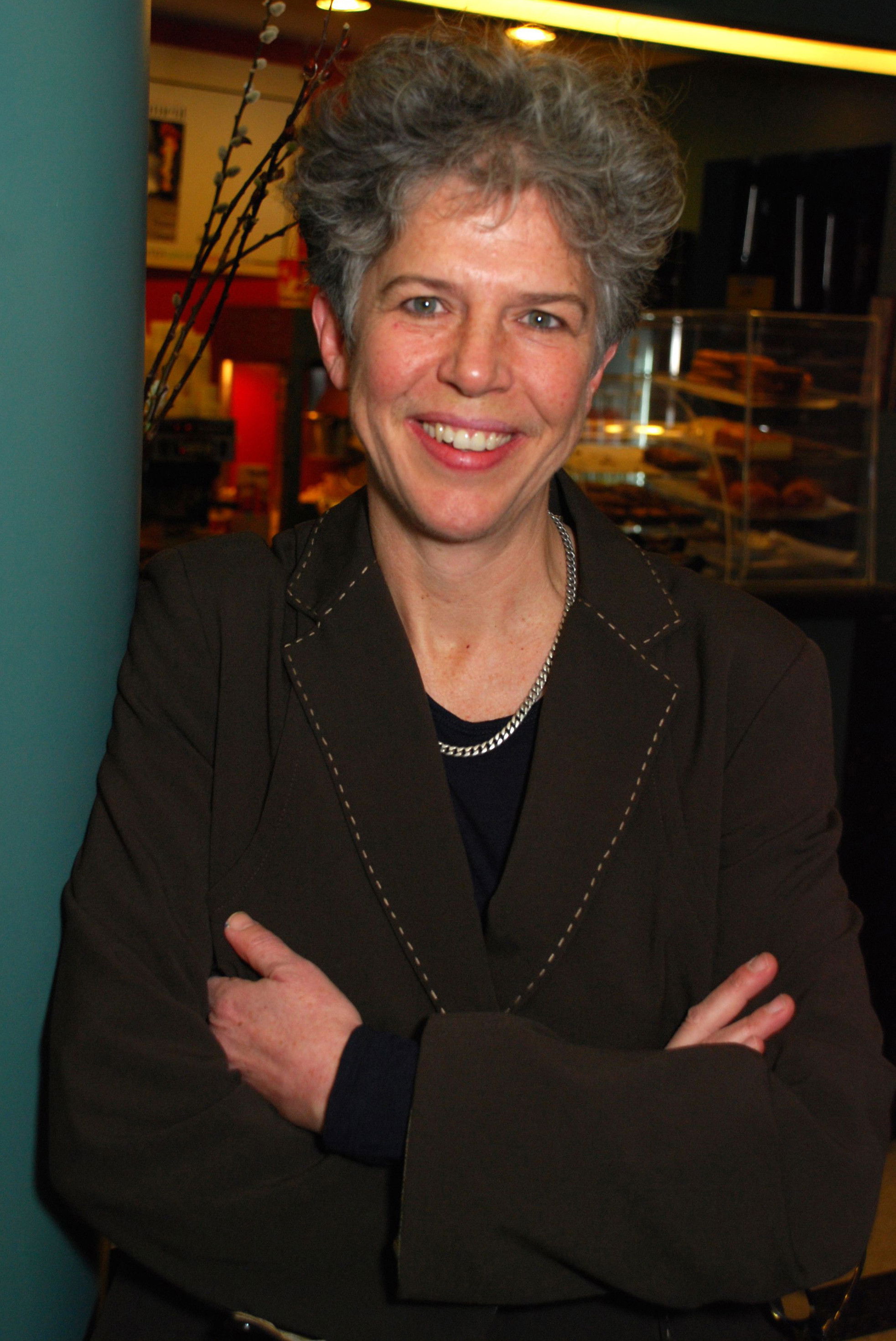 Su Friedrich backdrop