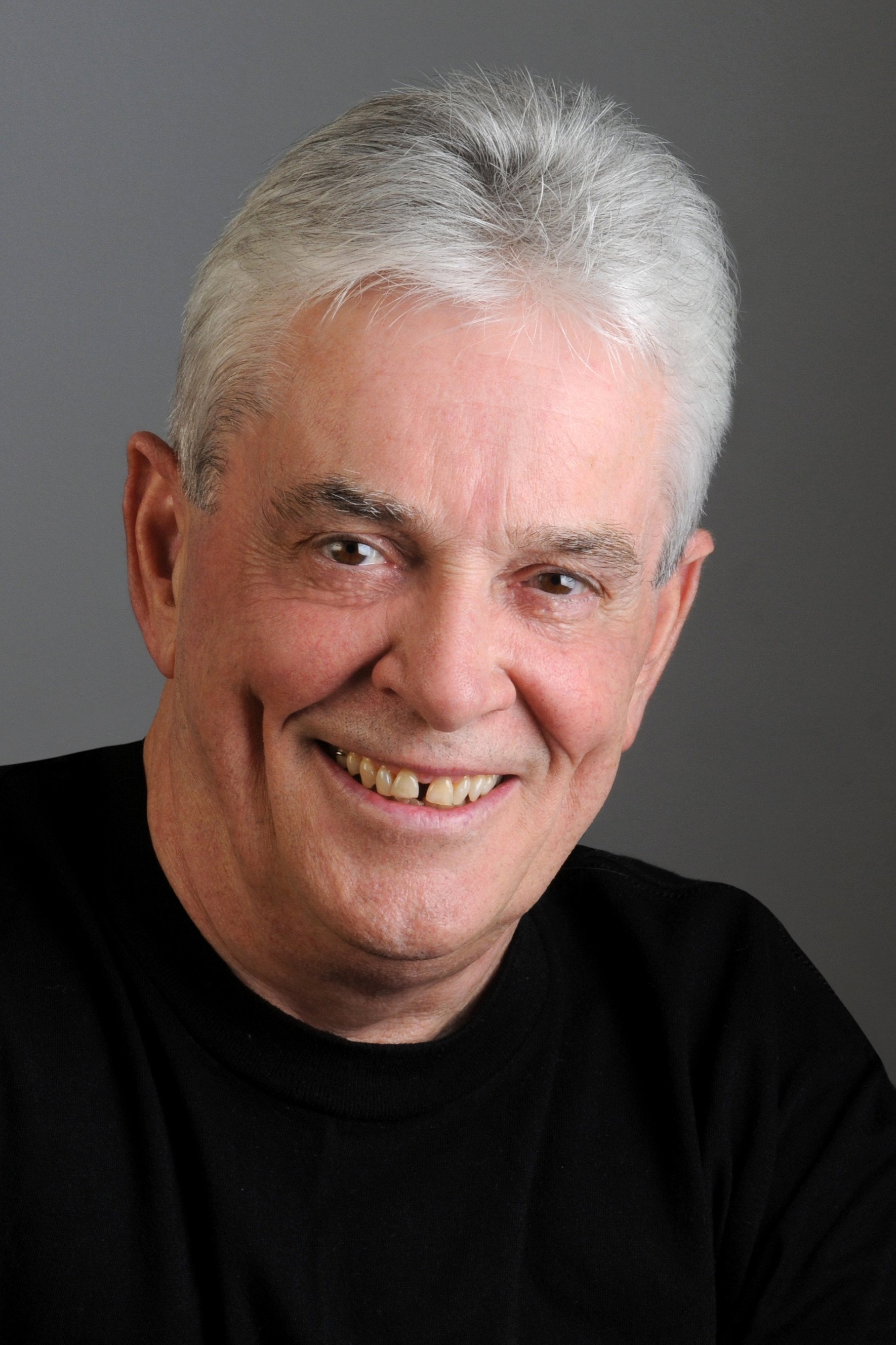 Robert Reynolds backdrop