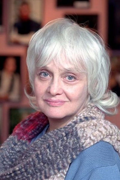 Olga Antonova backdrop