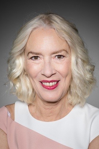 Susi Sánchez backdrop