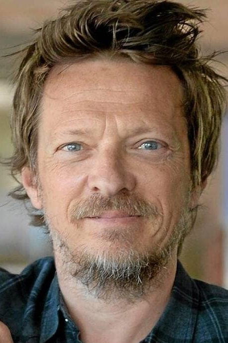 Frédéric Tellier: Frédérik Telié backdrop