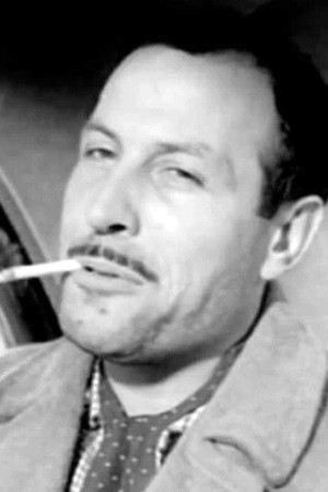 Yavuz Yalınkılıç backdrop