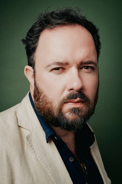 Juliano Dornelles backdrop