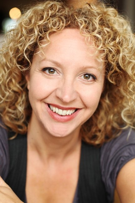 Marie-France Duquette backdrop