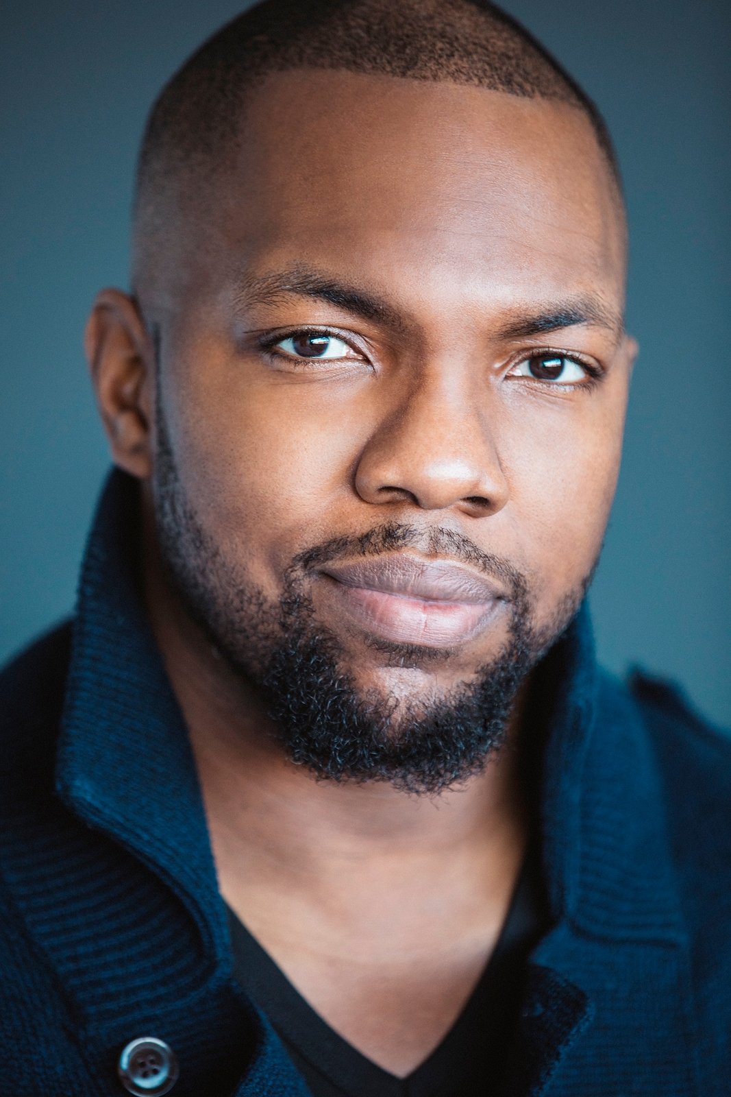 Clauter Alexandre backdrop