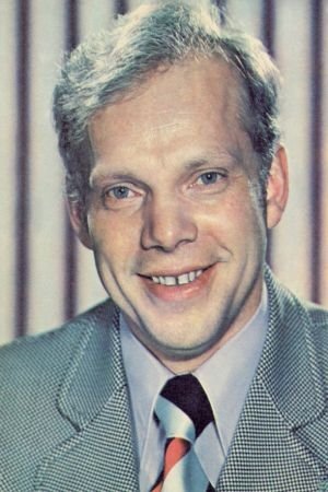 Aleksandër Potapov backdrop