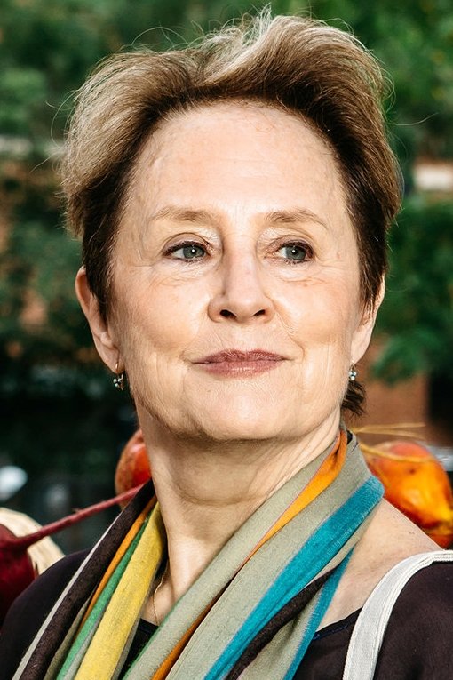 Alice Waters backdrop