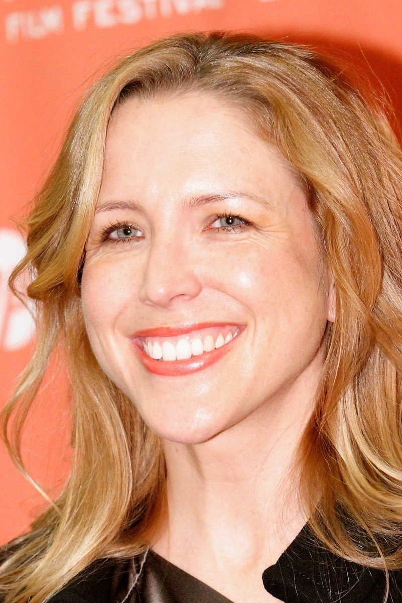 Laura Rister backdrop