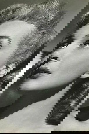 Dolores Dorn backdrop