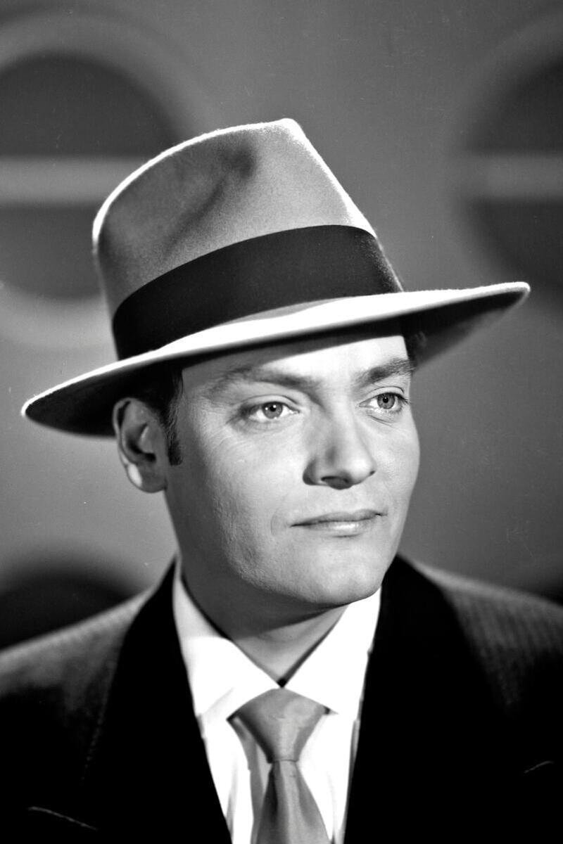 Víctor Parra backdrop