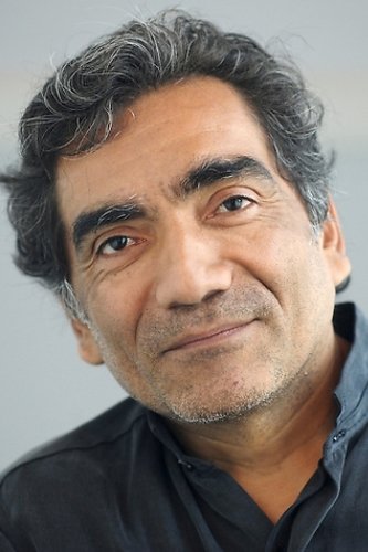 Beto Benitez backdrop