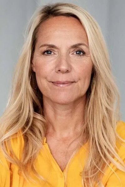 Alberte Winding backdrop