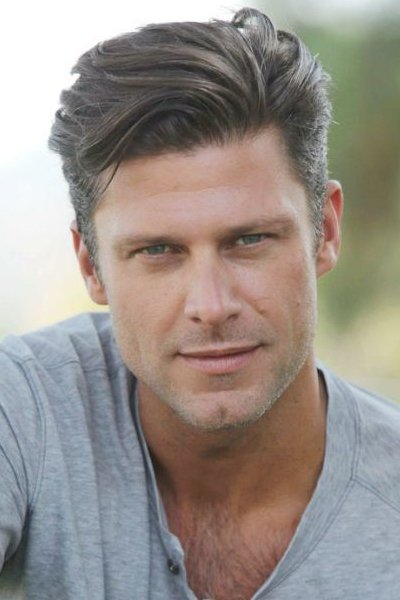 Greg Vaughan backdrop