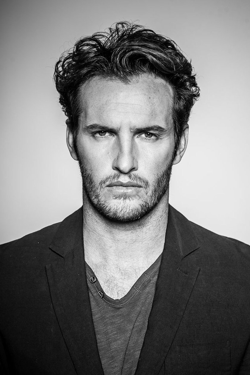 Angel Bonanni backdrop