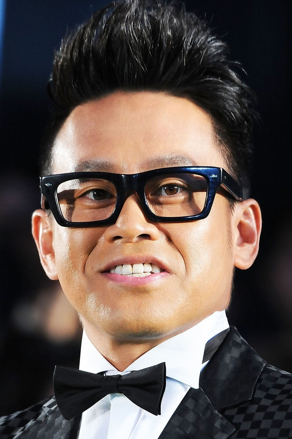 Daisuke Miyagawa backdrop