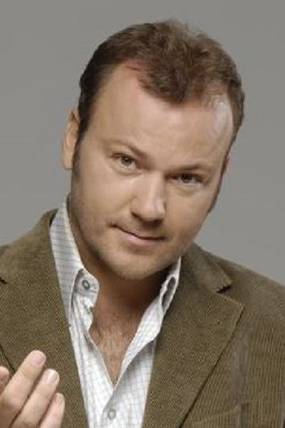 Toni Dimitriou backdrop