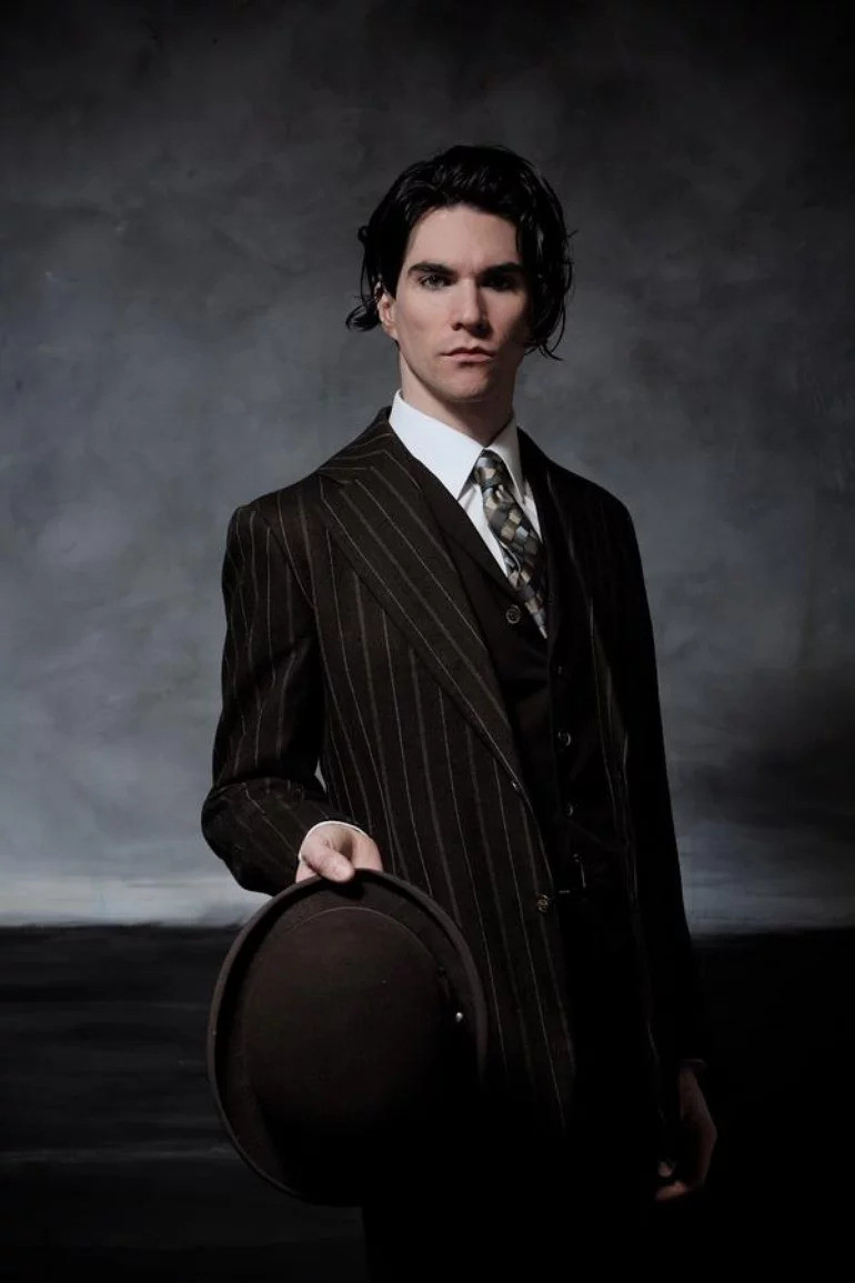 Brian Viglione backdrop