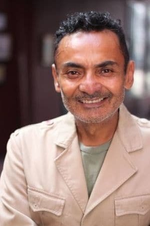 Carlos Linares backdrop