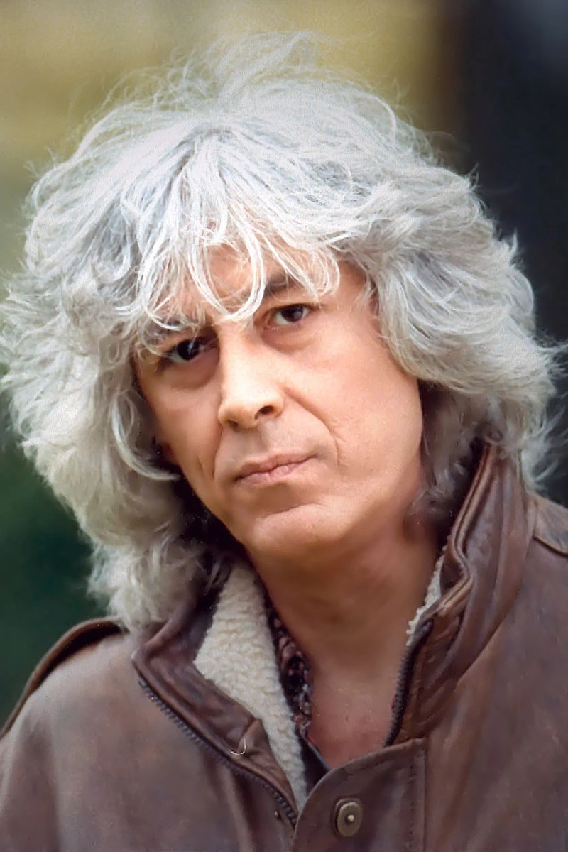 Loukianos Kilaidonis backdrop