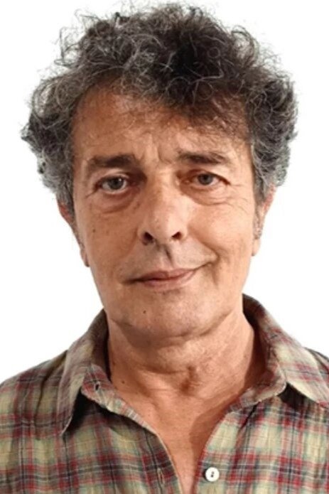 Evaristo Calvo backdrop