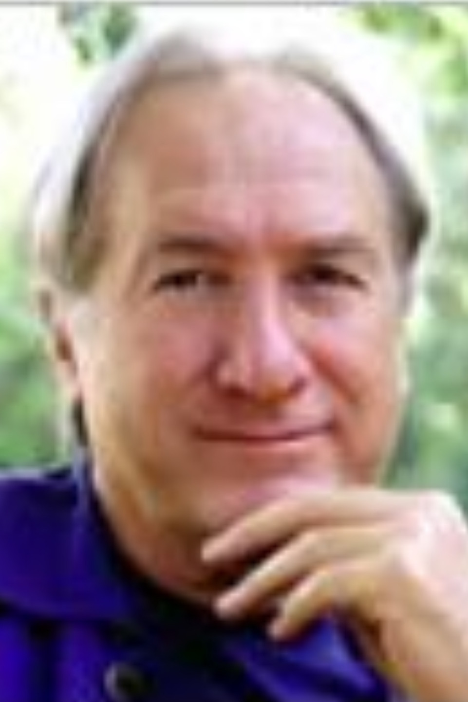 Walbercy Ribas backdrop