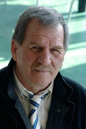 Pietro Fornaciari backdrop