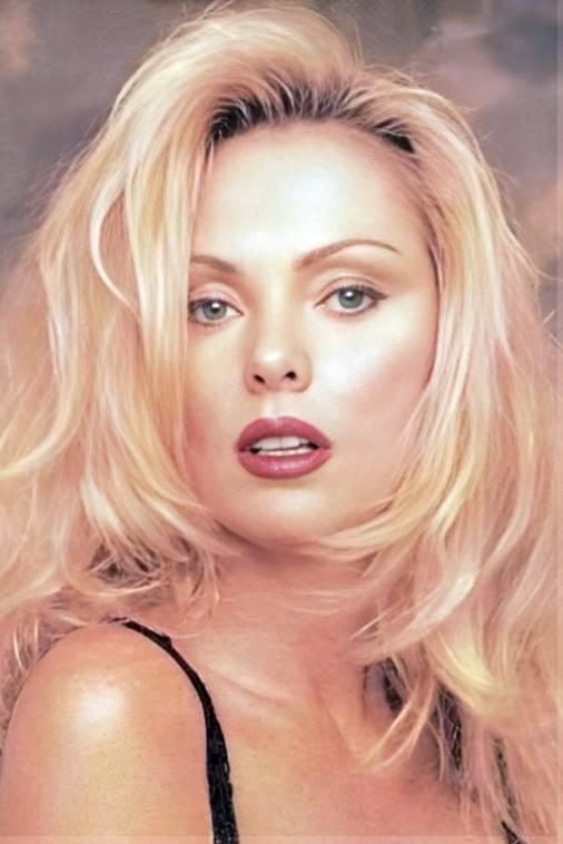 Tamara Landry backdrop