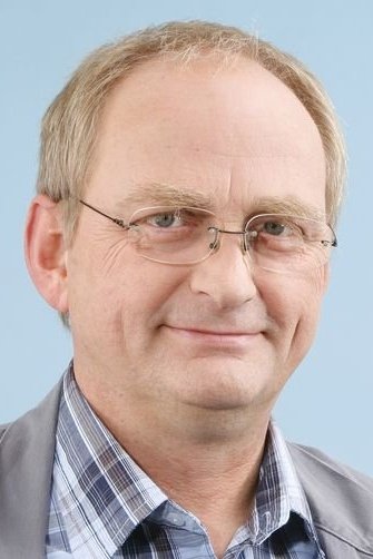 Gert Schaefer backdrop