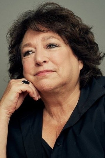 Suzan Lejsi backdrop