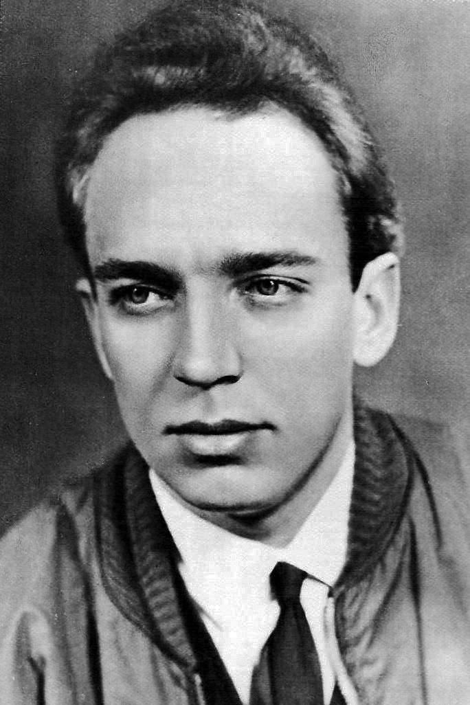 Gennadiy Nilov backdrop