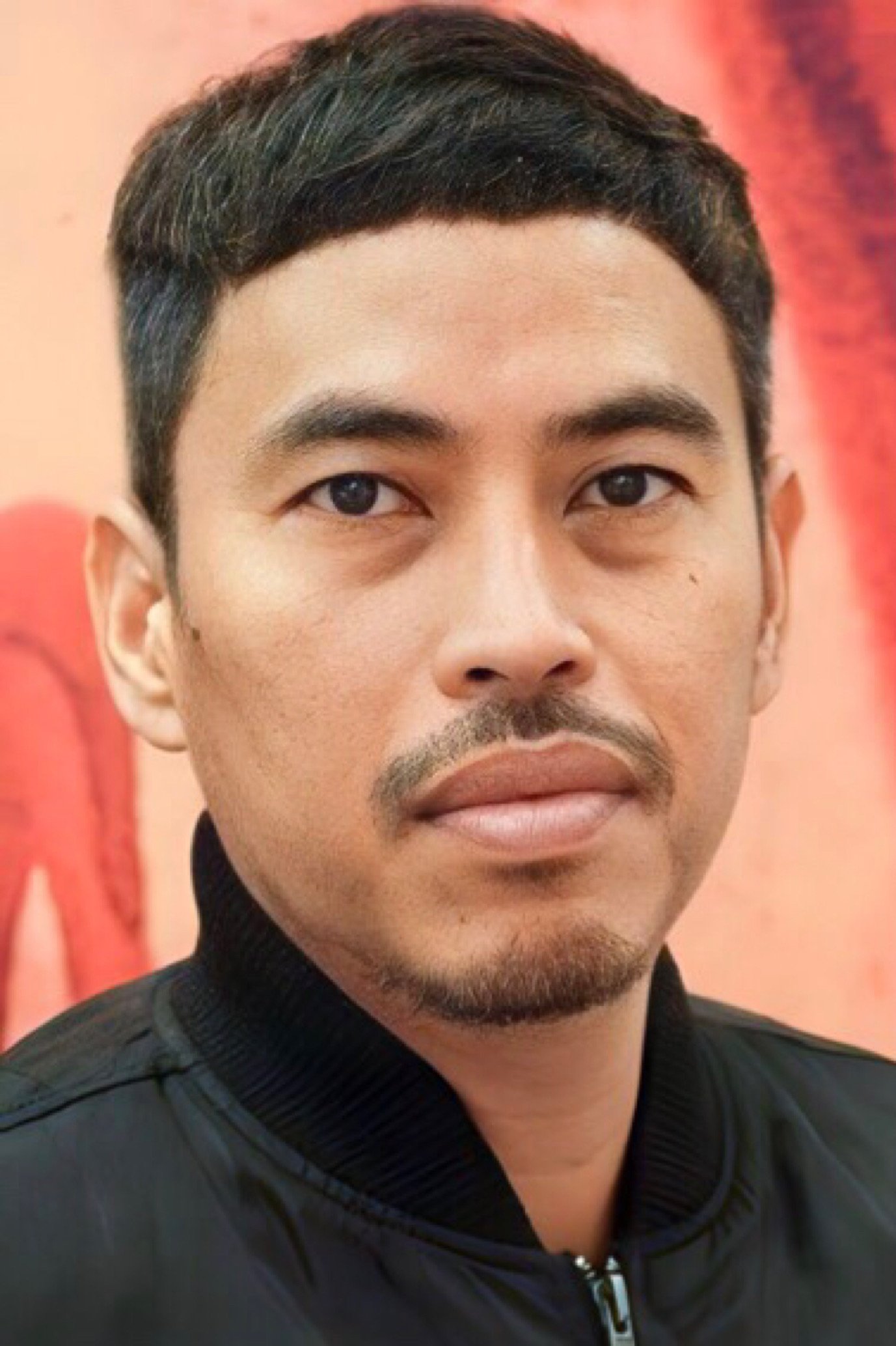 Chatchai Chaiyon backdrop