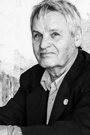 Gerd Conradt backdrop