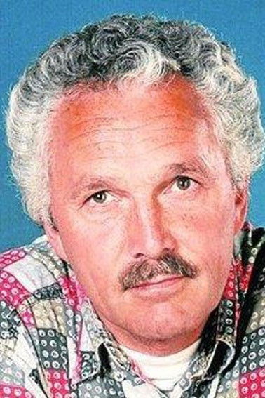 Hans-Rüdiger Minow backdrop