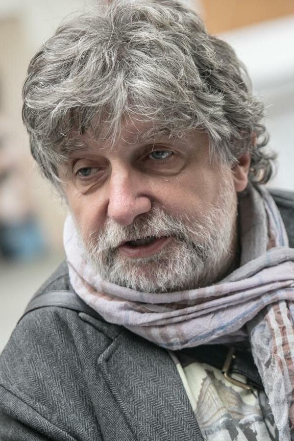 Břetislav Rychlík backdrop