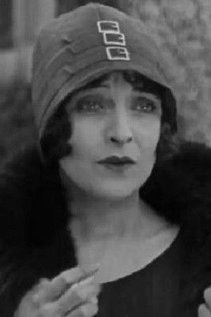 Julie Leonard backdrop