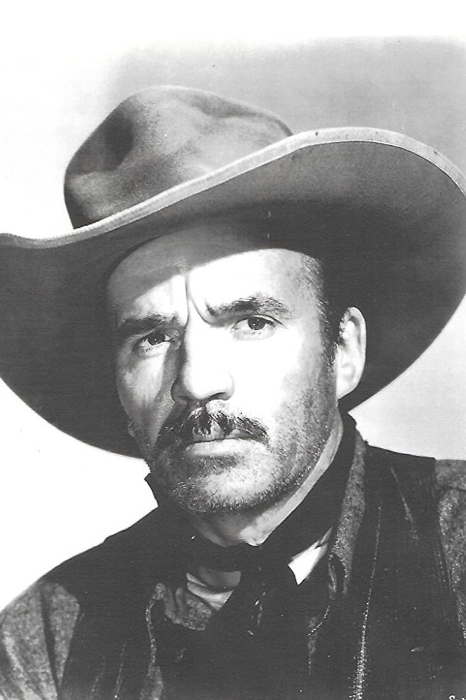 Ethan Laidlaw backdrop