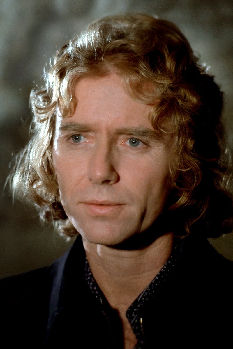 Jean-Loup Philippe backdrop