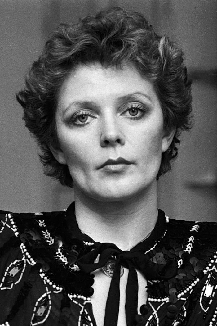 Sylvia Bourdon backdrop