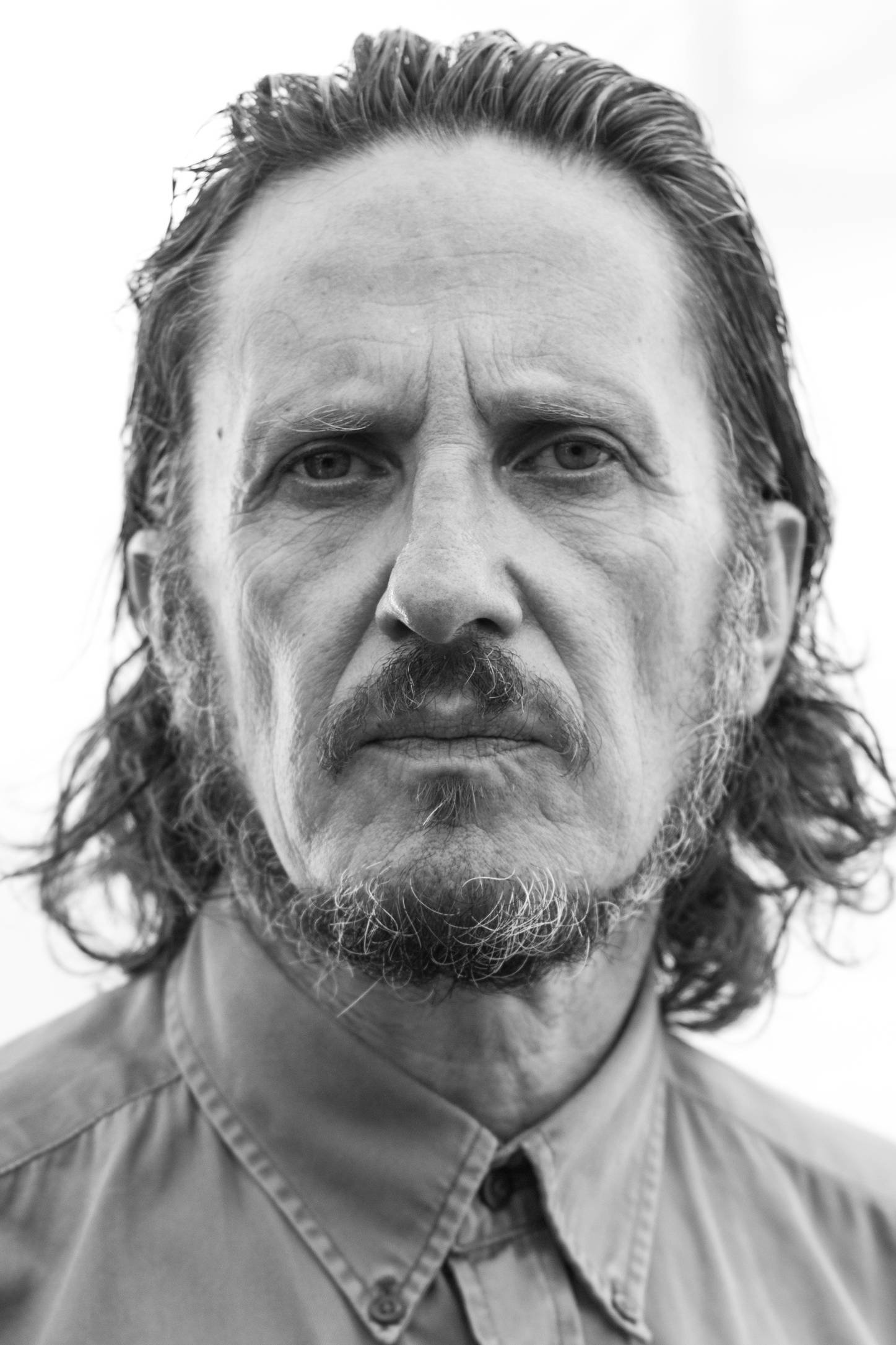 Antonio Estrada backdrop