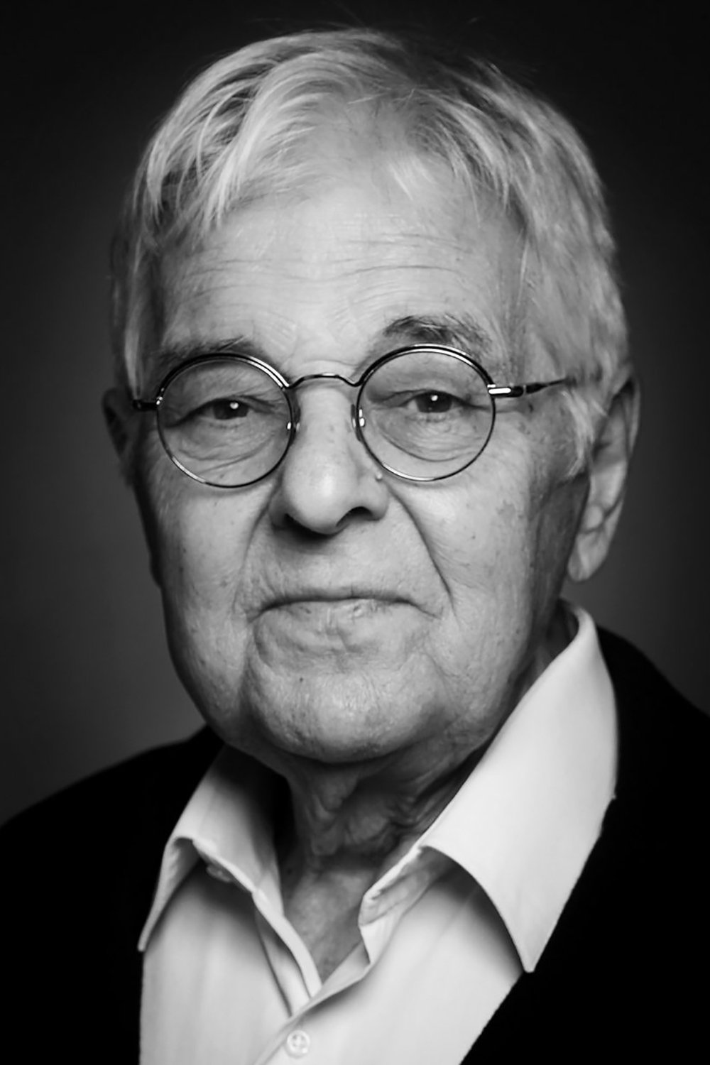 Branko Cvejić backdrop