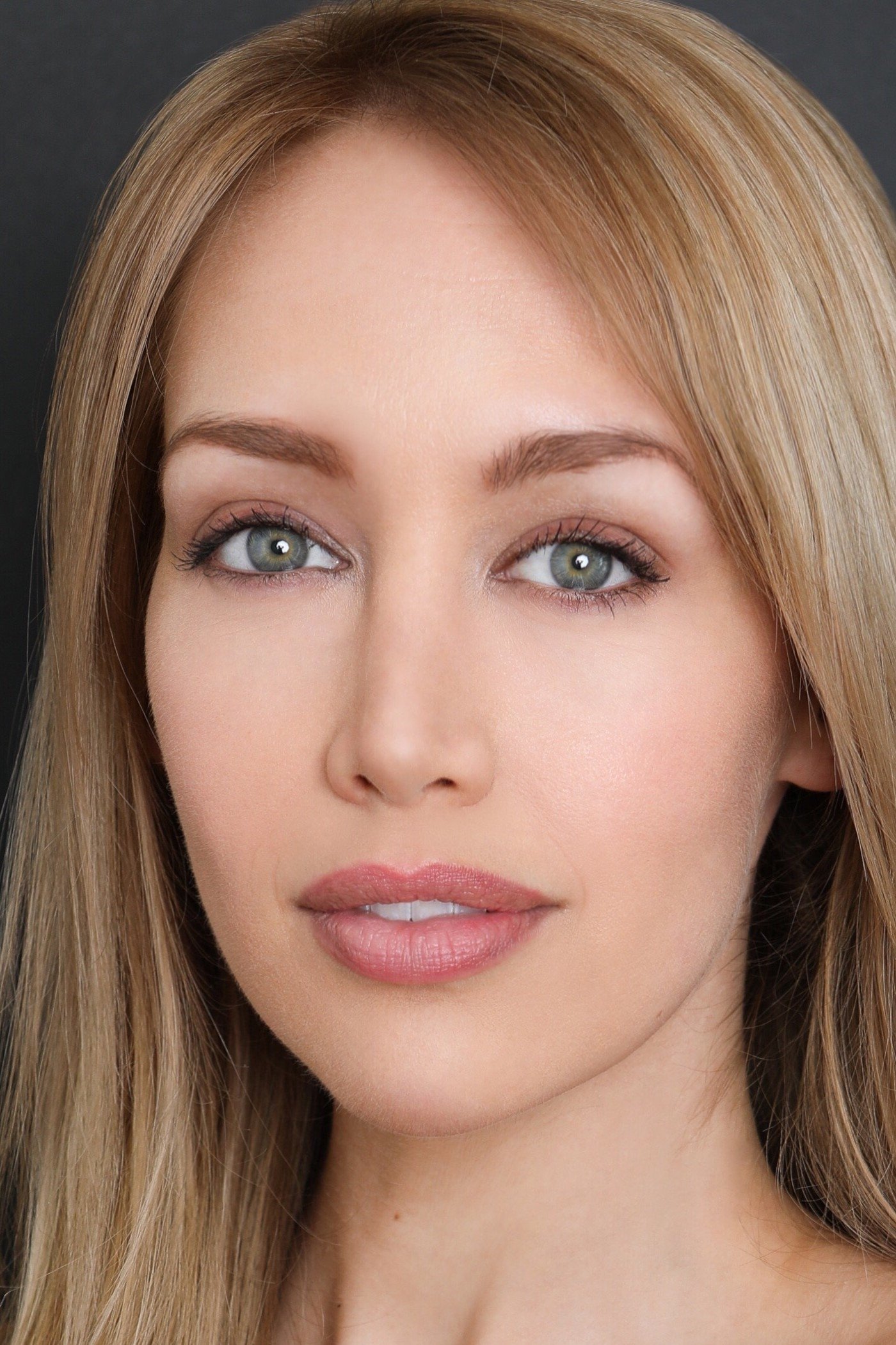 Devon Ogden backdrop