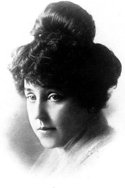 Queenie Vassar backdrop