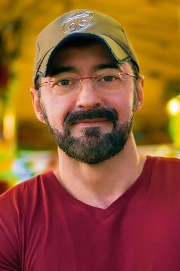 Fernando Fragata backdrop