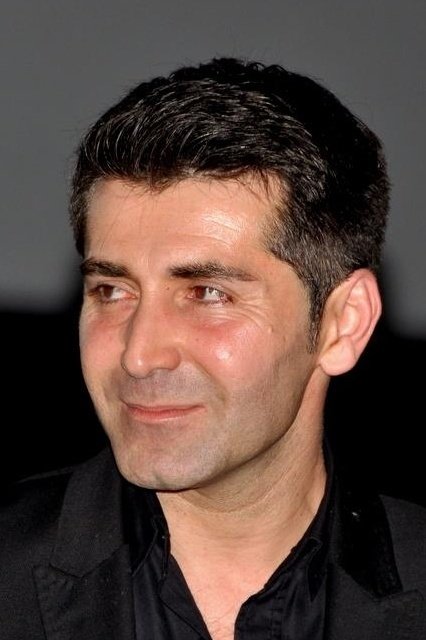 Pierre Pinaud backdrop