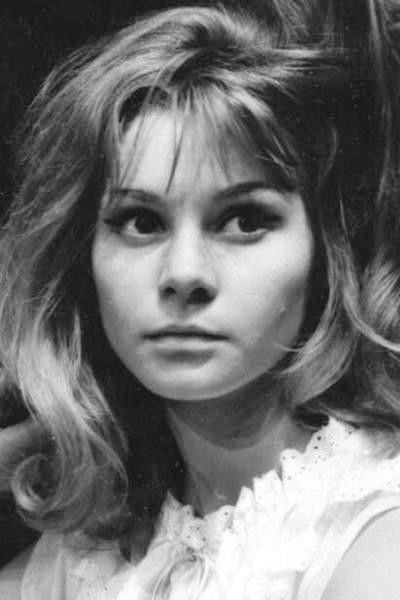 Snežana Nikšić backdrop