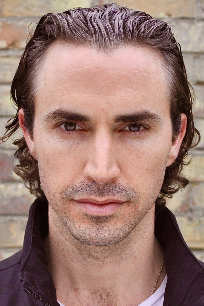 Dylan Edy → Dilan Edi backdrop