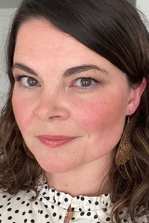 Erin Banks: Erin Bëngks backdrop