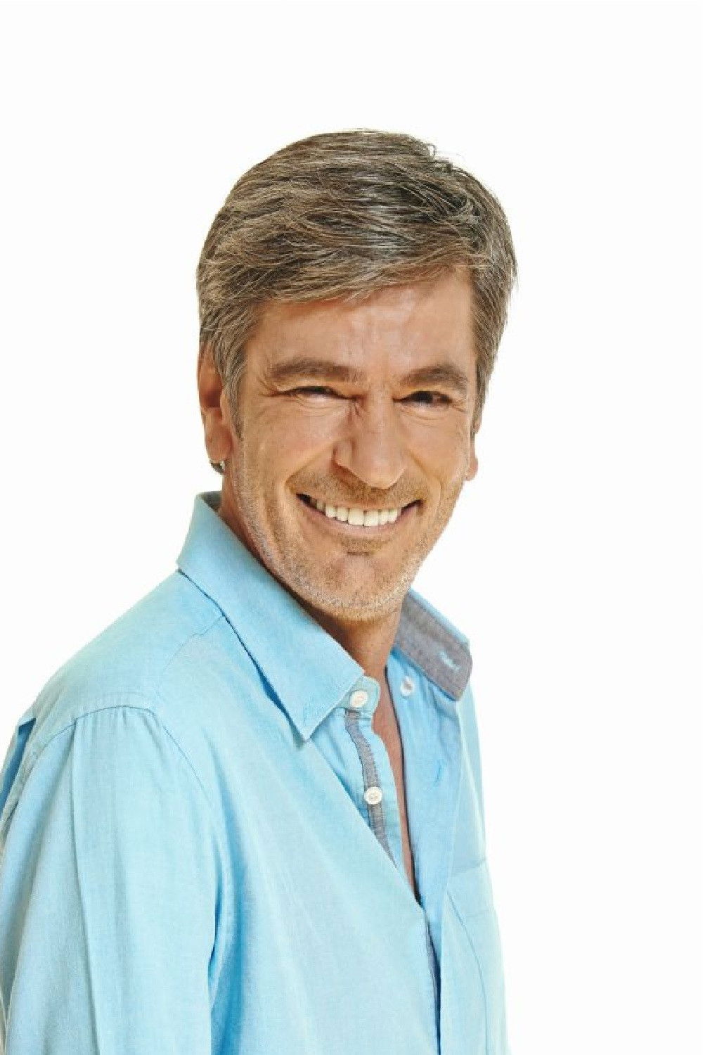 Senad Bašić backdrop